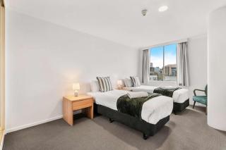 Stay by Salamanca with Secure Parking - 1