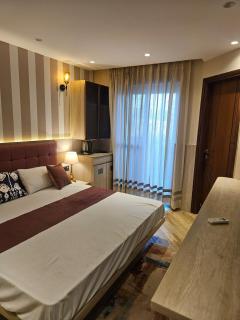 Room with access to Stunning Terrace by Micasso homes, No Party - 1