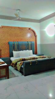 Fine Prime Lodge's - 1