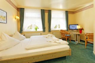 Hotel Sonneneck - Zinnowitz - 2