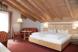 Hotel Troschana - Flirsch - 7