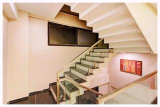 Hotel Magnus Residency Near Railway Station - 1