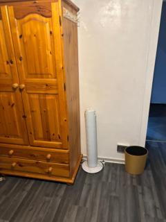 Cosy single, double and king size rooms with shared bathroom - 1