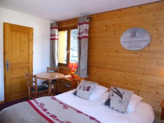 Epicéa Lodge Hôtel et Camping - Pralognan-la-Vanoise - 1
