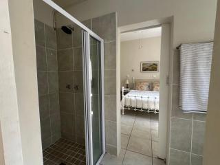 Douglas Cottage - Pennington - 7