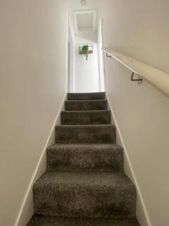 4 bed 2 bath House in medway - 8