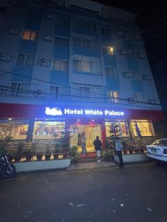 Hotel White Palace Airport Kathmandu - 4
