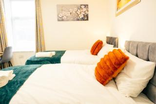 Stylish 3 Bed Flat Near Cardiff City Centre and Uni - 3