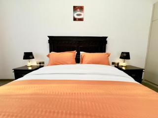 Diamond Ivy-Swiss hights - 1