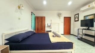 Floral House - 1