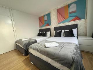 Sky View Beautiful Family Apartment - 1