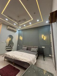 HYD Luxe - 0