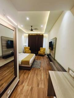 Ganges Blossom Hotel Haridwar - 2