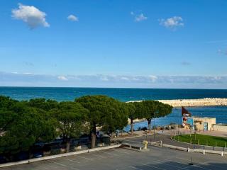 Cœur du port d'Argeles avec vue mer imprenable - 0