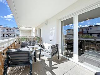 Superbe Appart 2ch, clim, terrasse, pkg, wifi, tv - 2