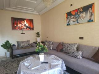 Spacious Apartment with 200 MG Fiber Optic - 1