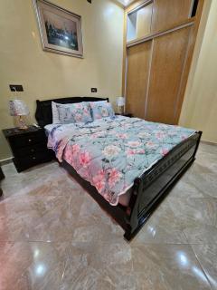 Spacious Apartment with 200 MG Fiber Optic - 6