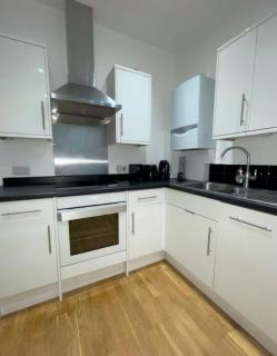 Modern Luxury Chelsea Apt - Kings Road - 2 Bedroom - 6