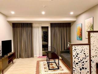 Elegant Apartment at Gold Coast Tower - Panoramic Sea & Mall - 2