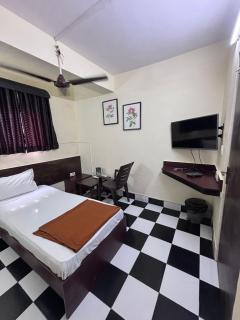 Hotel Sainath - 7