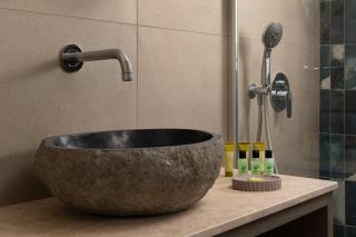 KIVOTOS BLACK Horse - 5