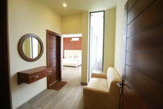 Amera Hiriketiya - 1