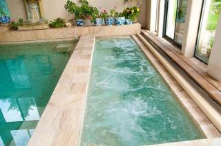 Luxurious Mountain Retreat with Pool - 5