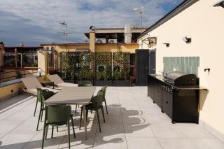 Exclusive Spaccanapoli Penthouse-Terrace with Lift By HouseinNaples - 3