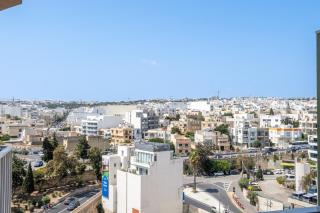 Offshore Suites Apartments in St Julians Centre - 7