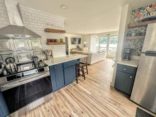 Lakewood Bungalow - 1