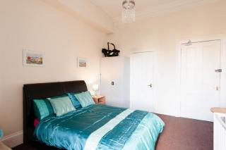 Edinburgh Central Lauriston Large Apartment - 8