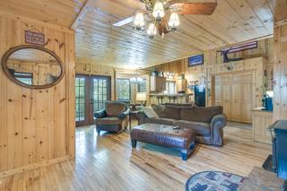 Relax Fireside! Hot Tub Haven on Table Rock Lake - 5