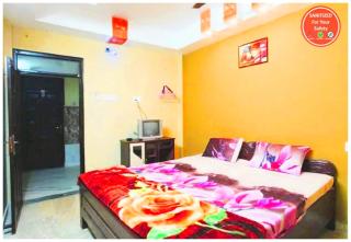 HOTEL P-PARTIK ! RESIDENCY - Free Wi-fi & Parking - Restaurant Facilities Available - NEAR Sea Beach And Amarbati Lake - Fully Air conditioned Room - A Top Rated Hotel In Digha - 1