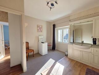 Chez Marguerite et Lucienne - 6