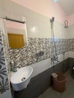 Epic inn villa 3 bhk with kitchen Varkala cliff - 1