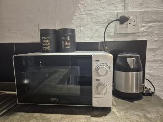 Simple and affordable in Maboneng - 5