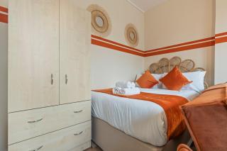 Stylish 3 Bed Fulham Sleeps 10, Stamford Bridge - 3