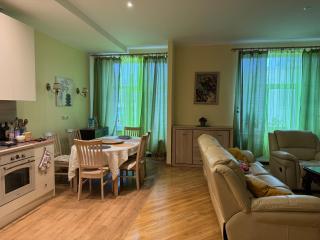 COZY APARTMENT ERNESTA 90m in the city centre - three rooms with balcony - 0