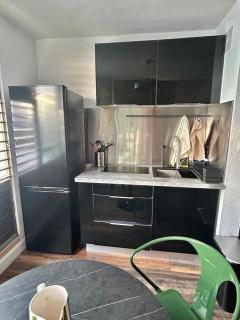 Studio centre-ville Saint-Denis - 4