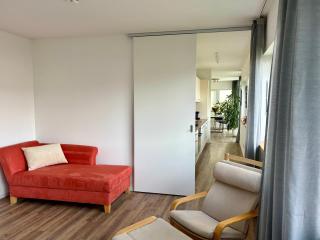 Neu in Dresden Stilvolles Apartment mit Balkon, Küche & Parkplatz - 2