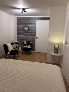 Luxury Leidseplein with Private Patio - 2