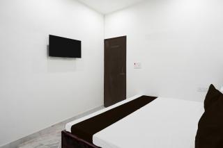 Hotel O AB Rooms - 8