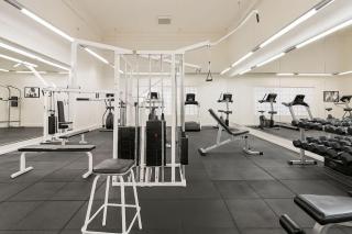 1BR Apartment Heated pool - 2