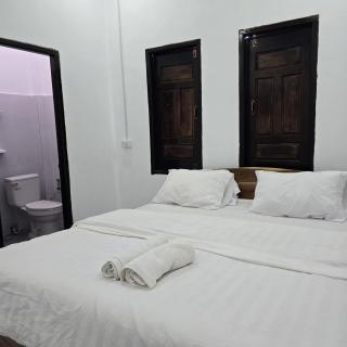 Pinkeo Guesthouse - 1