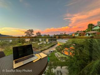 Mountain View Apartment Patong Soulful Stay Romantic Retreat - 8