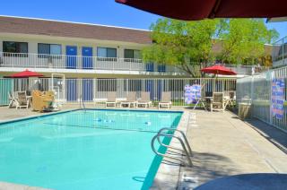 Motel 6-Santa Nella, CA - Los Banos - Interstate 5 - Santa Nella - 5