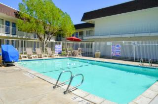 Motel 6-Santa Nella, CA - Los Banos - Interstate 5 - Santa Nella - 6