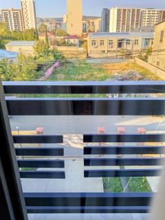 Cozy Villa In The Suburbs - Tbilisi - 3