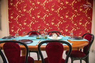 Monarch Homestay - 8