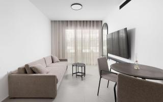 דירת גן דאבליו - 1